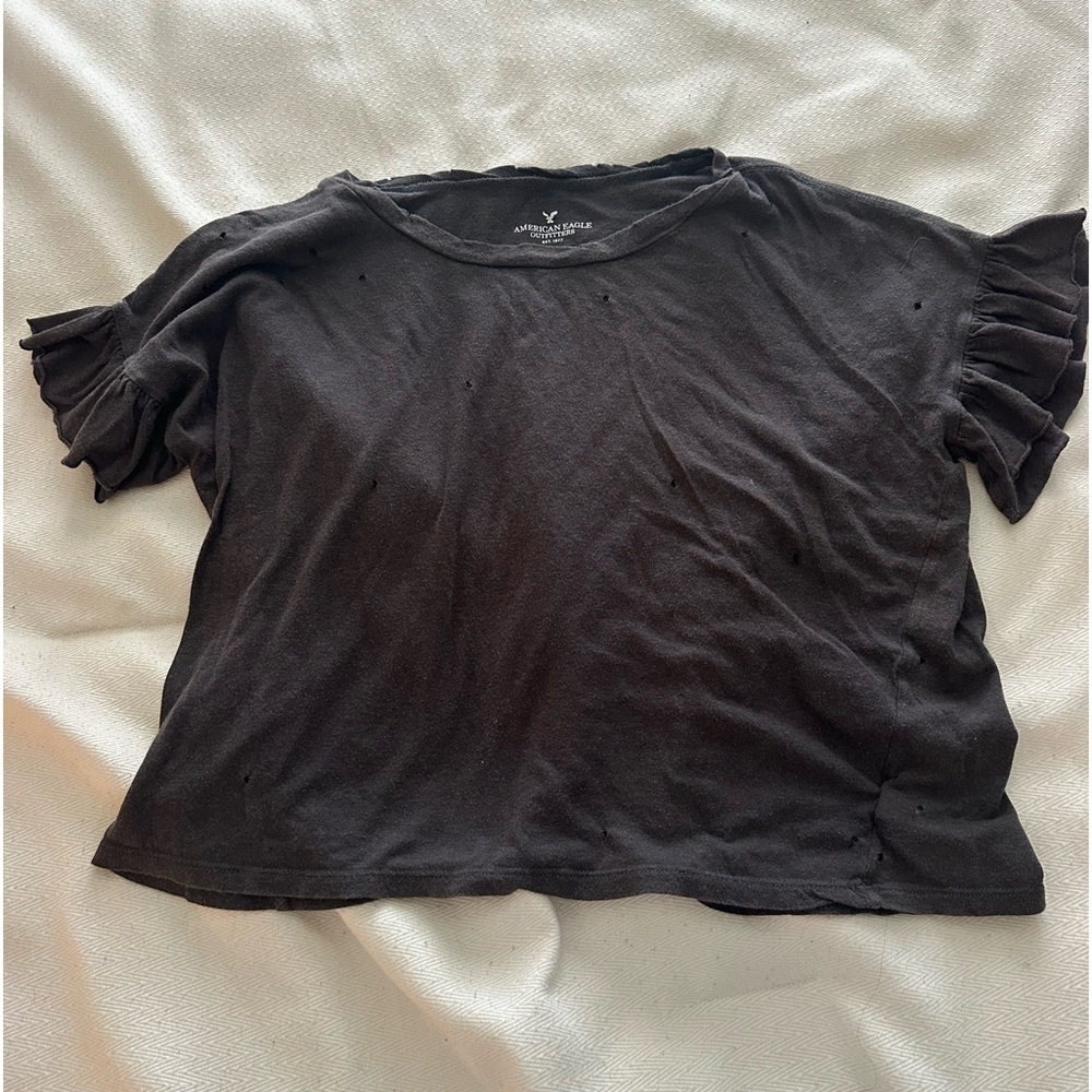 American Eagle Distressed tee size small